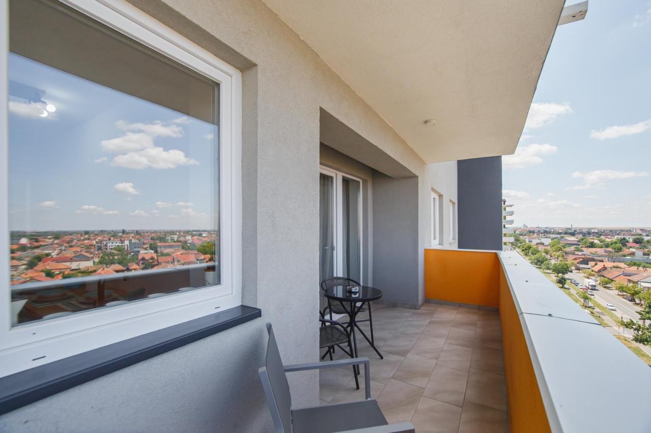Appartement Creamy Wood Haven à Oradea Extérieur photo